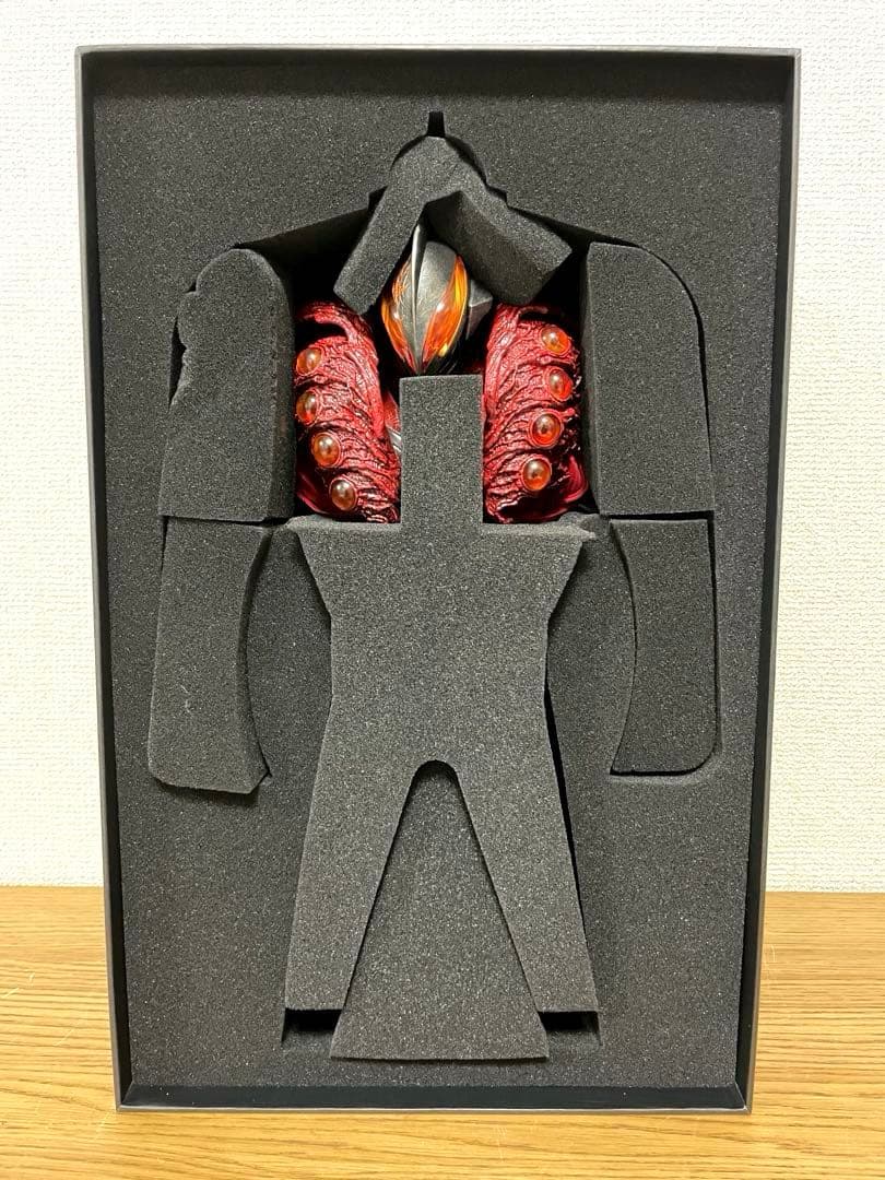 threezero × 大山竜 ウルトラマンベリアル 塗装済み可動フィギュア