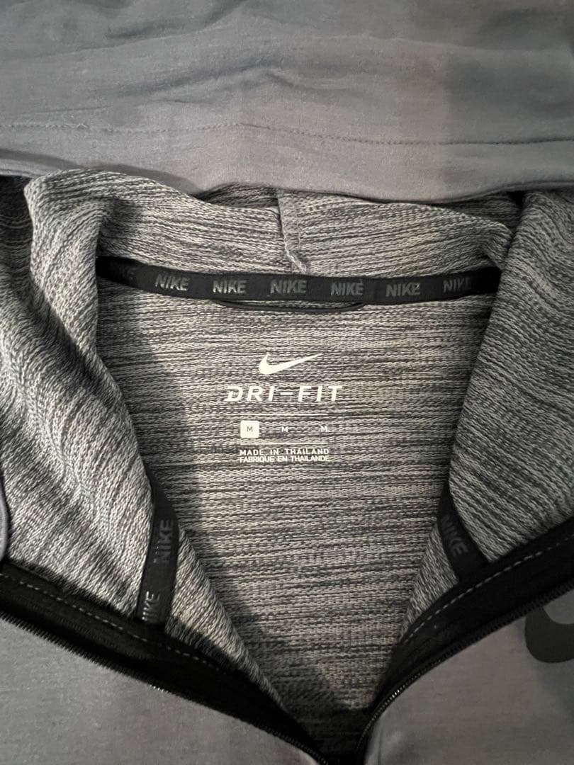 Nike DRI-FIT グレー ジャージ上下セット