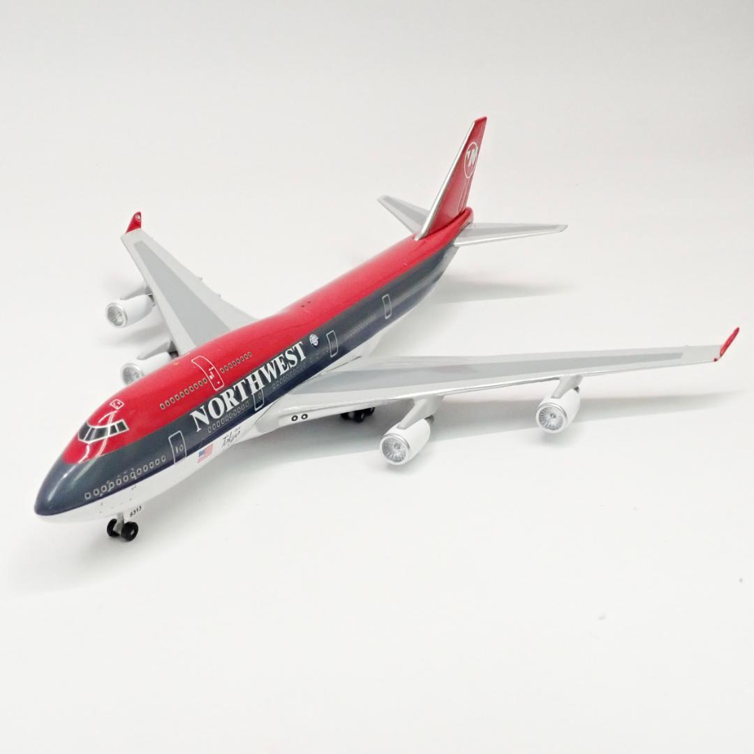 1/500 NORTHWEST ダイキャスト BOEING 747-400