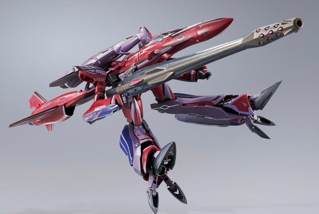 DX超合金スーパールシファーバルキリー「ブレラ・スターン機」リバイバルVer.