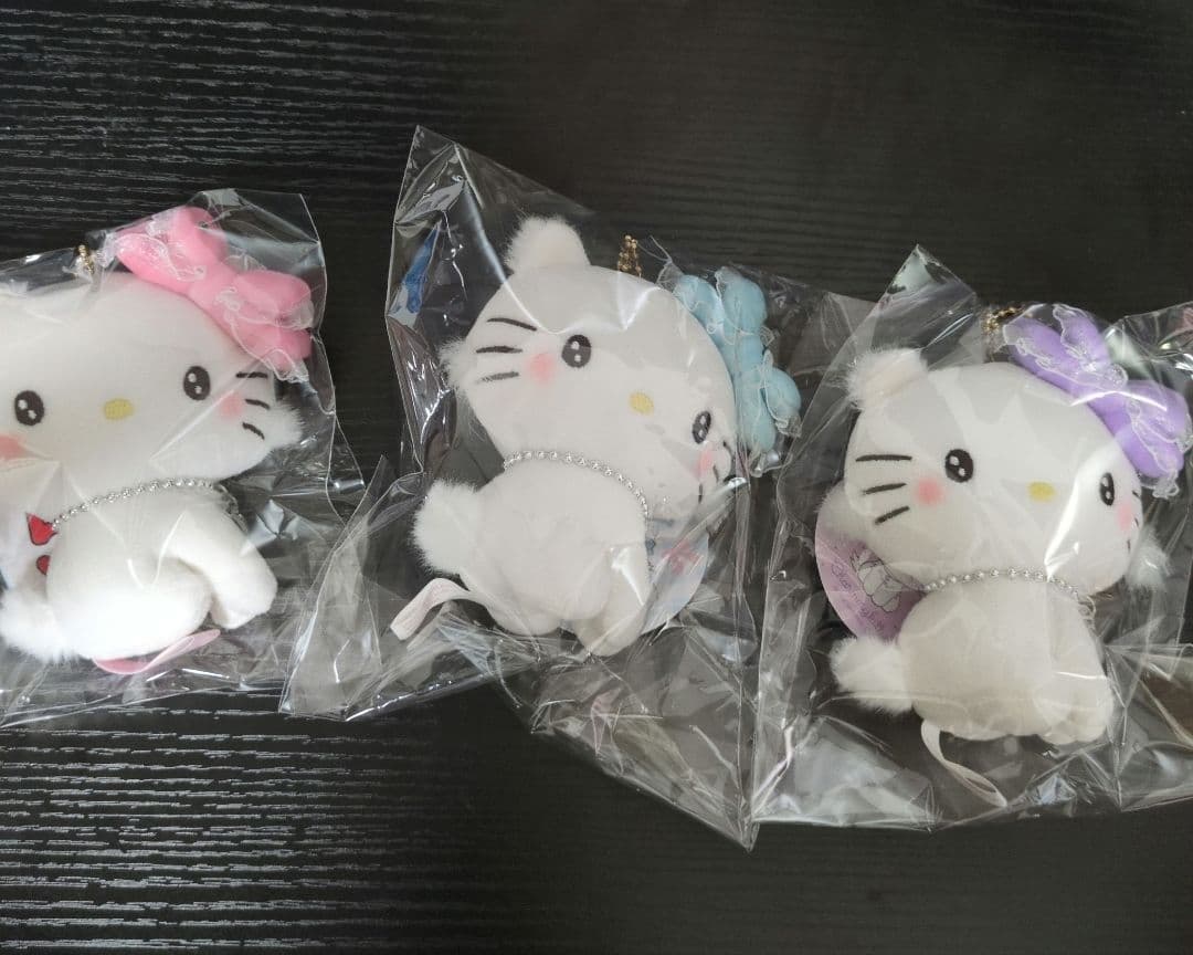 東京駅　むにゅぐるみマスコット　チャーミーキティ　３個セット