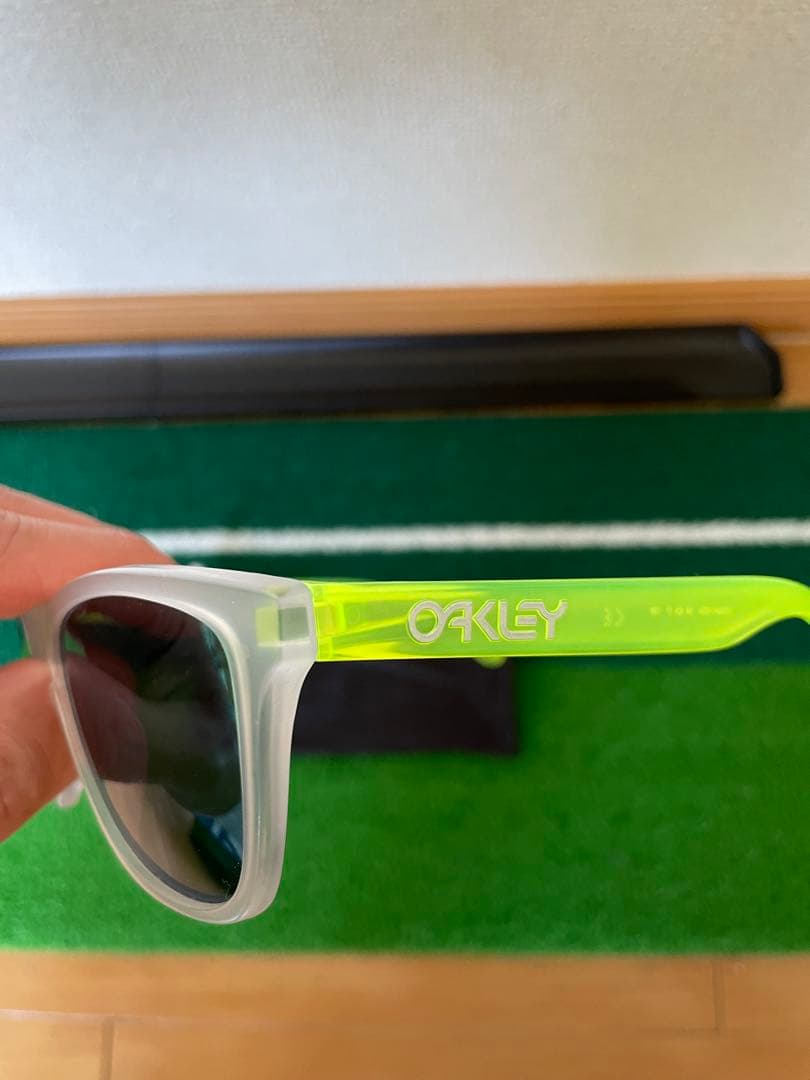 Oakley サングラス クリア/ネオンイエロー
