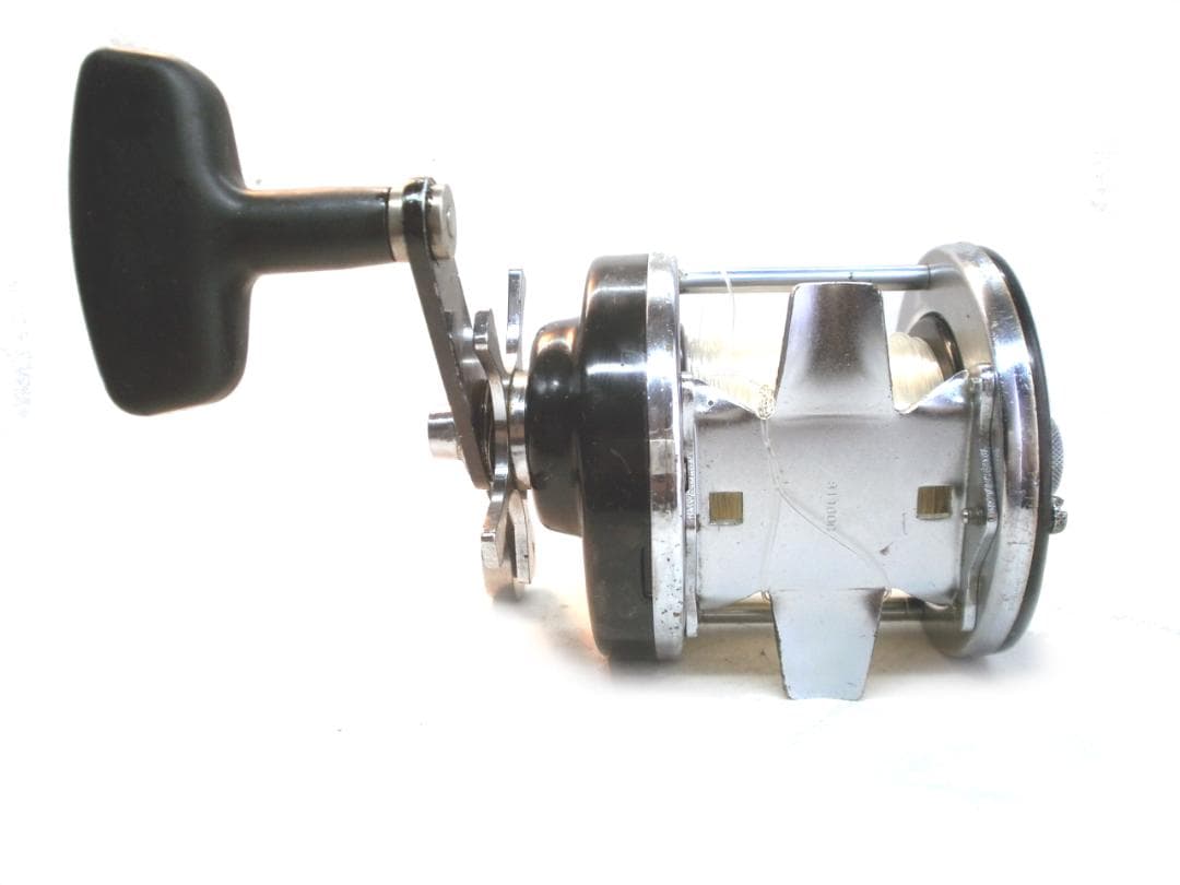 アブ　Abu Garcia ambassadeur 9000C★整備済み