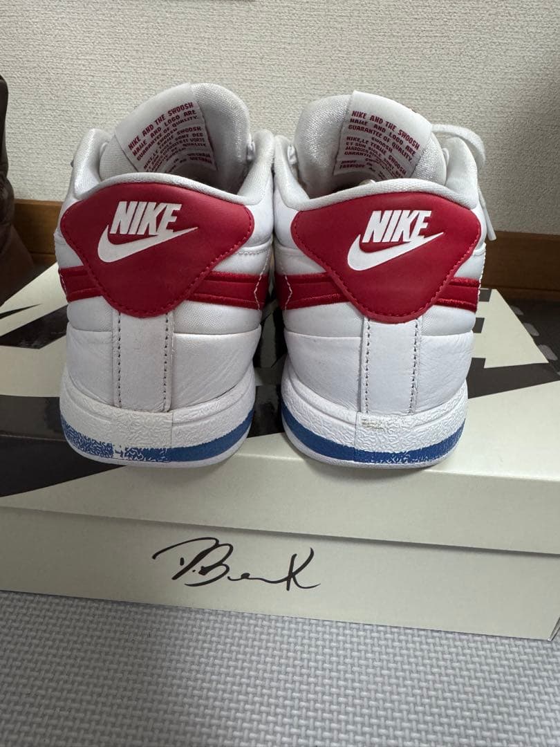 Nike Book 1 27㎝
