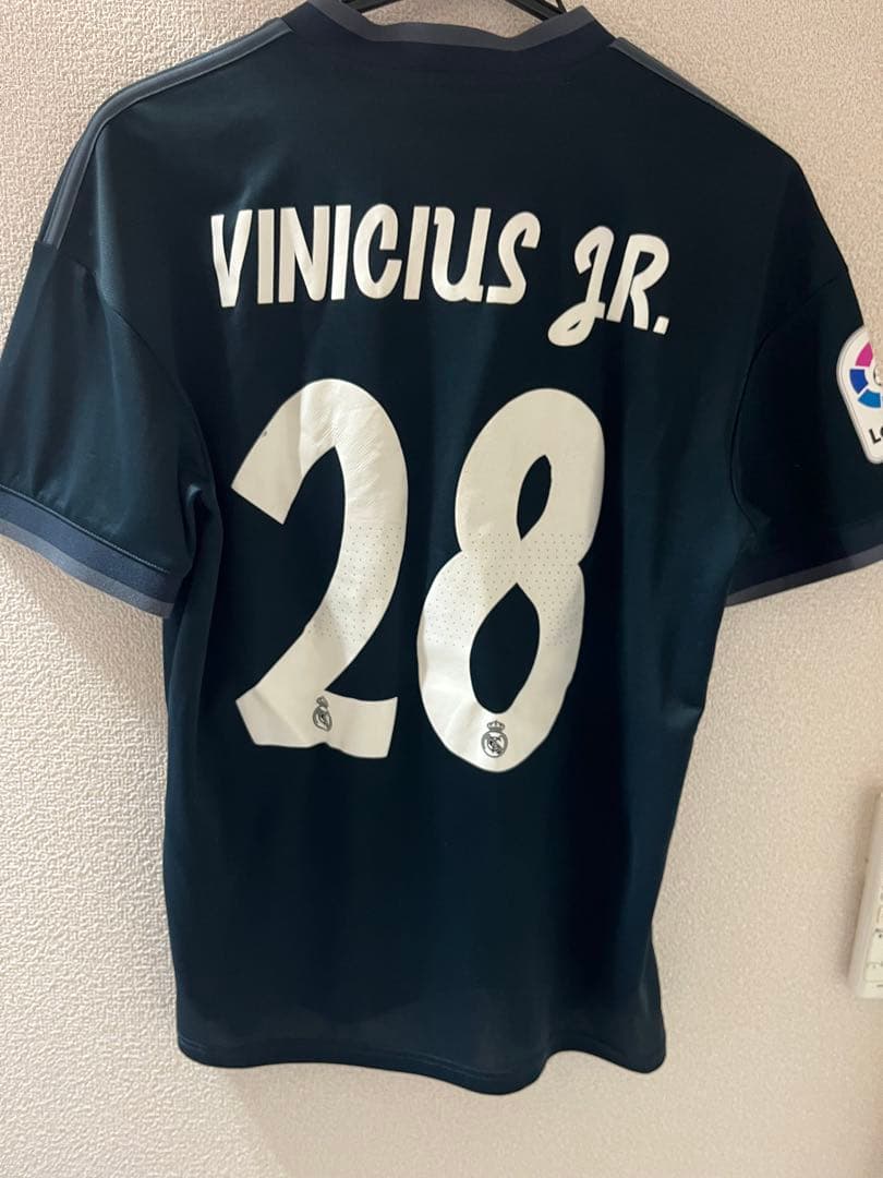 ヴィニシウス ユニフォーム Real Madrid 28番