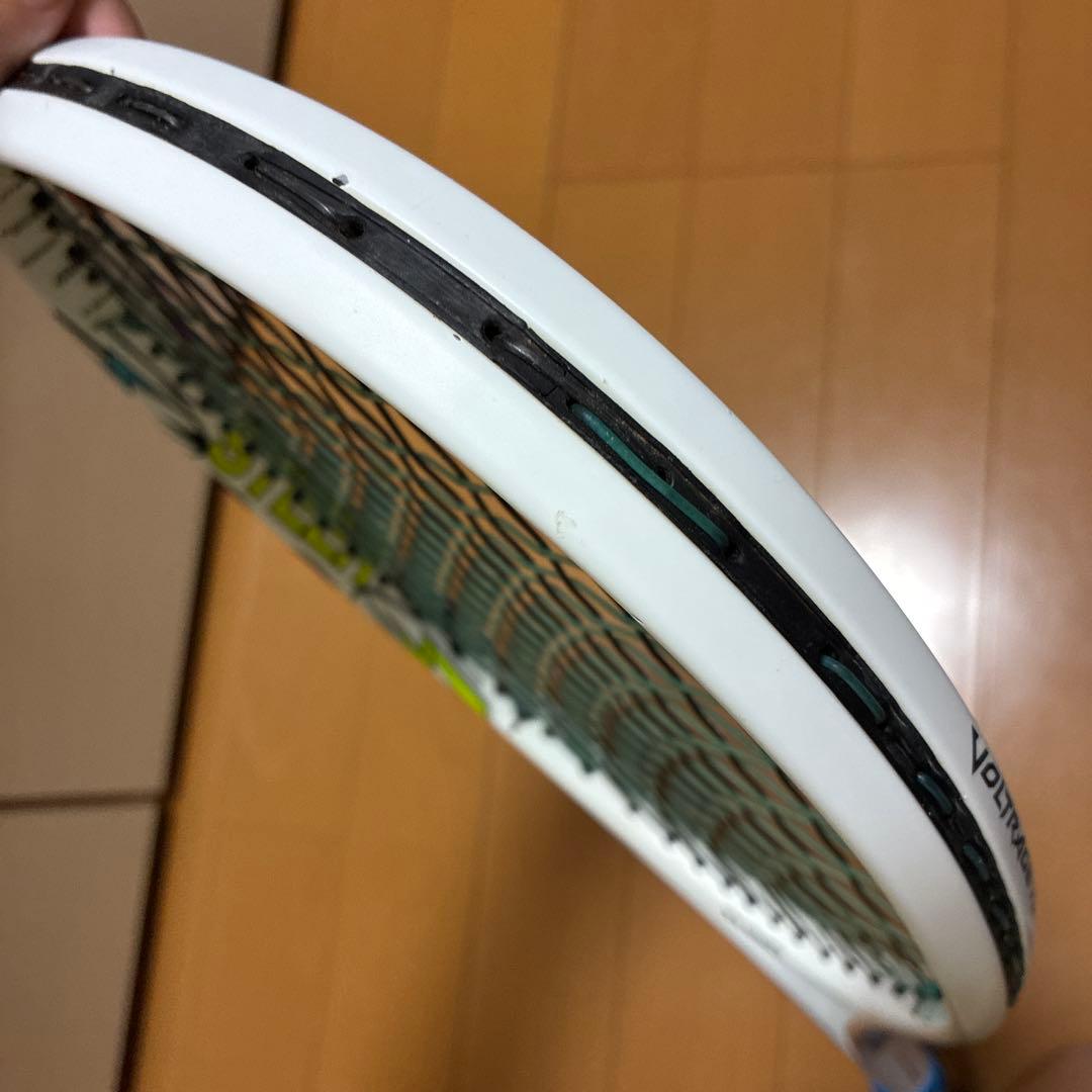 YONEX VOLTRAGE テニスラケット　型番···7V STEER