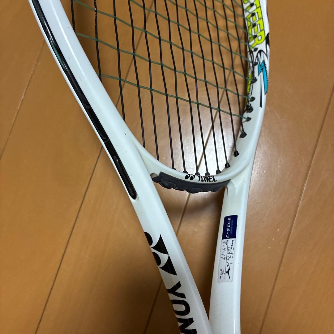 YONEX VOLTRAGE テニスラケット　型番···7V STEER