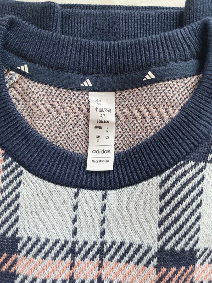 adidasアディダスゴルフウェア チェッククルーネックセーター・スカートセット