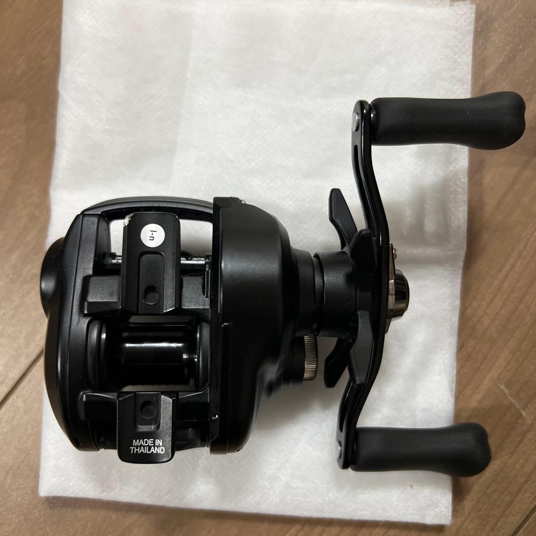 TATULA TW 100H Lベイトリール