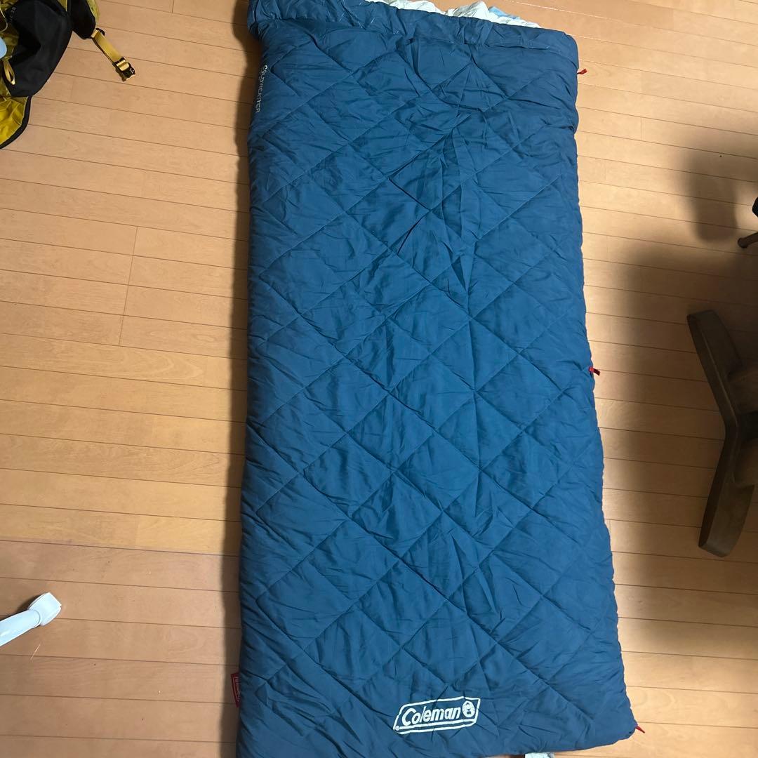 寝袋　Coleman マルチレイヤースリーピングバック　コールマン