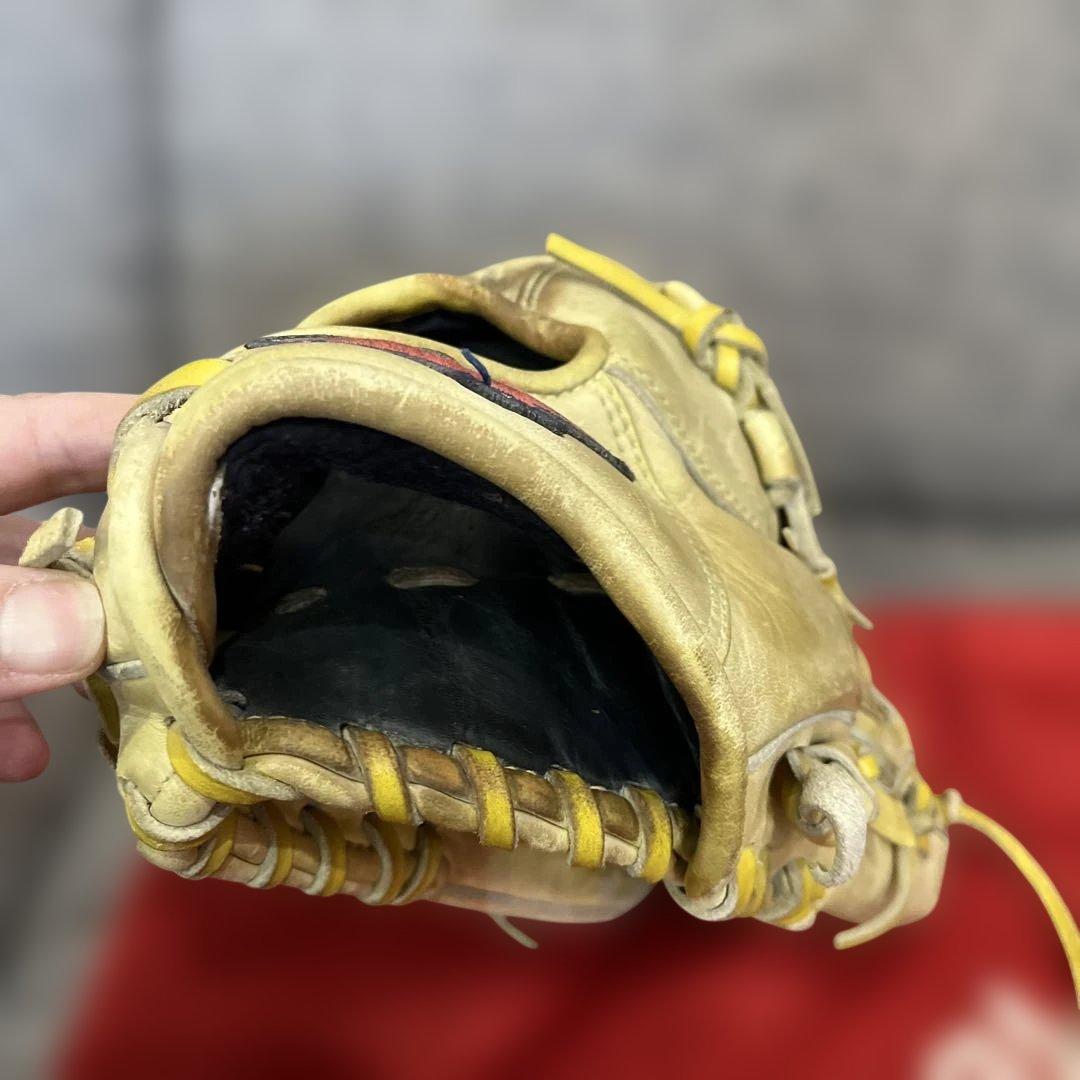 即戦力】ミズノ ビクトリーステージ ヘルダー 軟式・ソフト兼用グローブ 内野手用