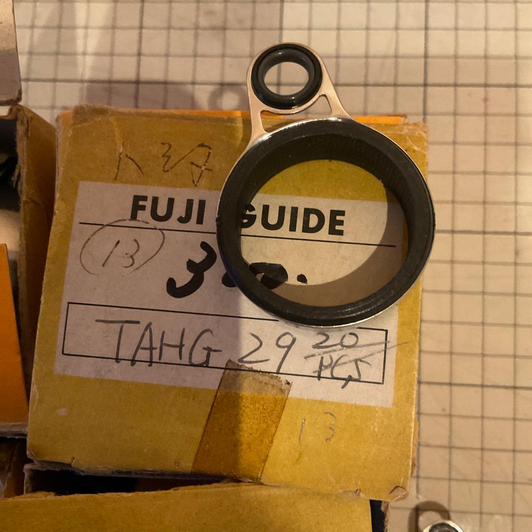 振出長尺磯竿用　フジガイド　ＴＡＨＧ　27（28？）29 30　日本製　未使用