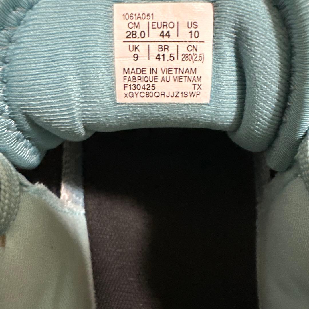 NOVA SURGE LOW 2【asics】水色