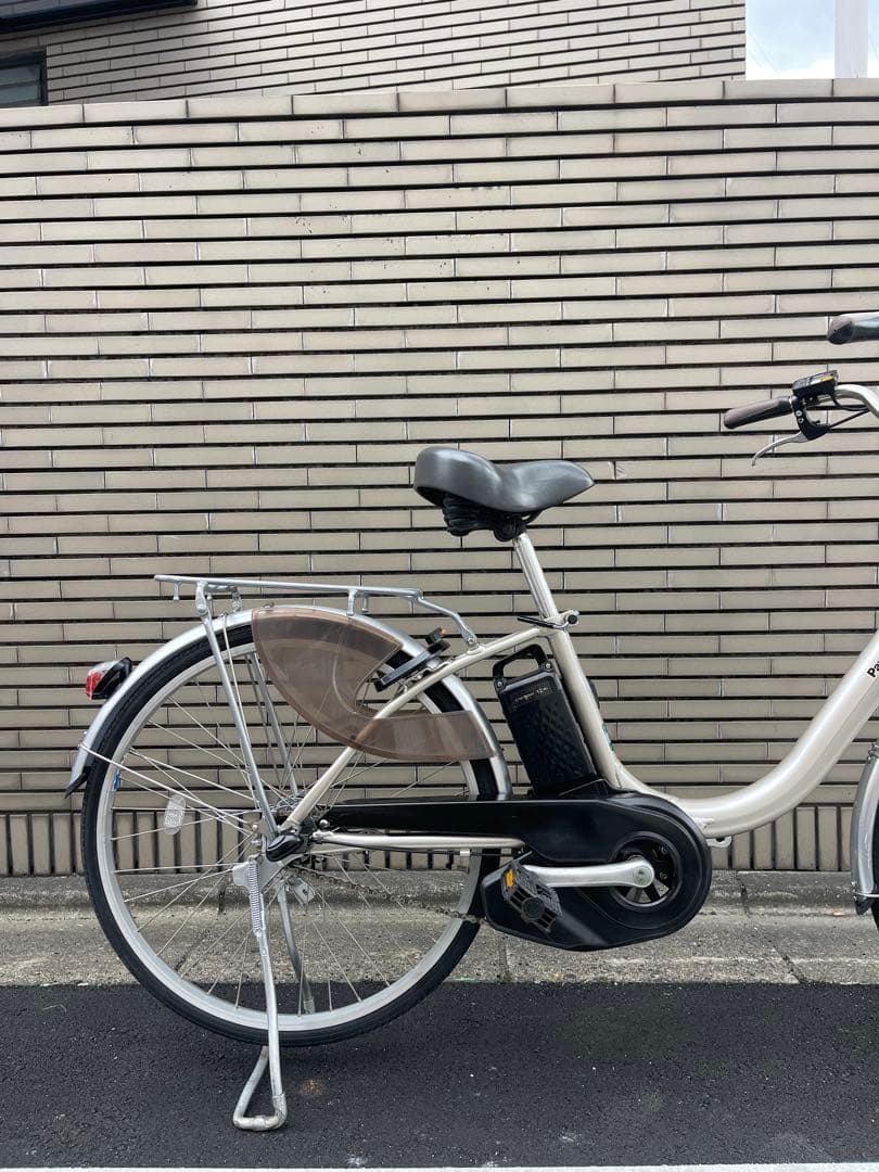 電動アシスト自転車 ベージュ 前バスケット付き