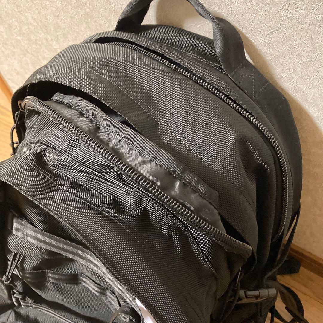 NEW ERA ロゴバックパック ブラック