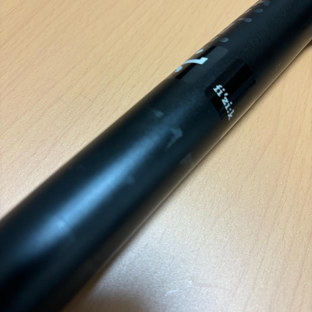 Fizik Cyrano R3 アルミシートポスト 27.2x330mm