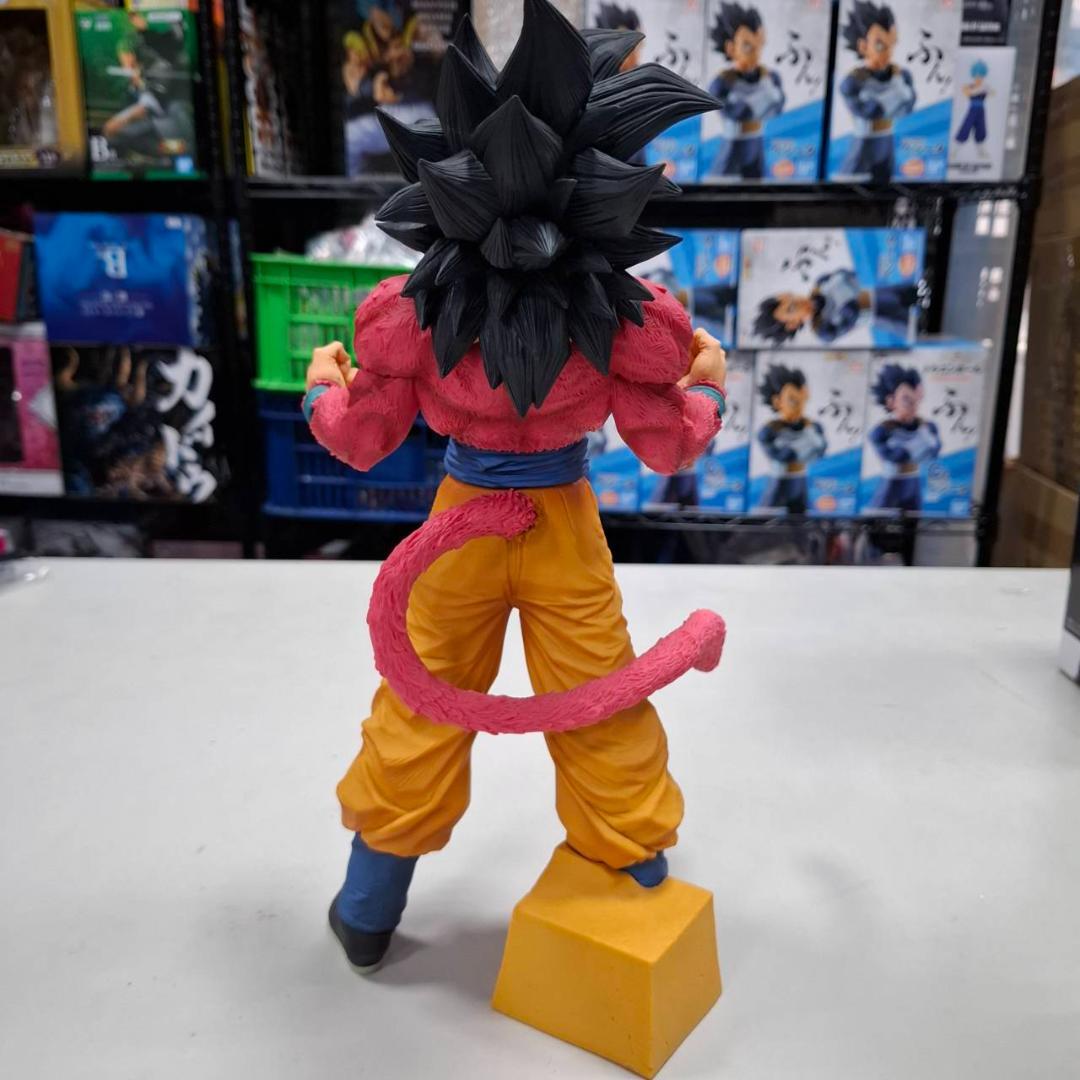 r*n様 ⛄美品⛄0302 価格高騰中!!ドラゴンボール SMSP 超サイヤ人4