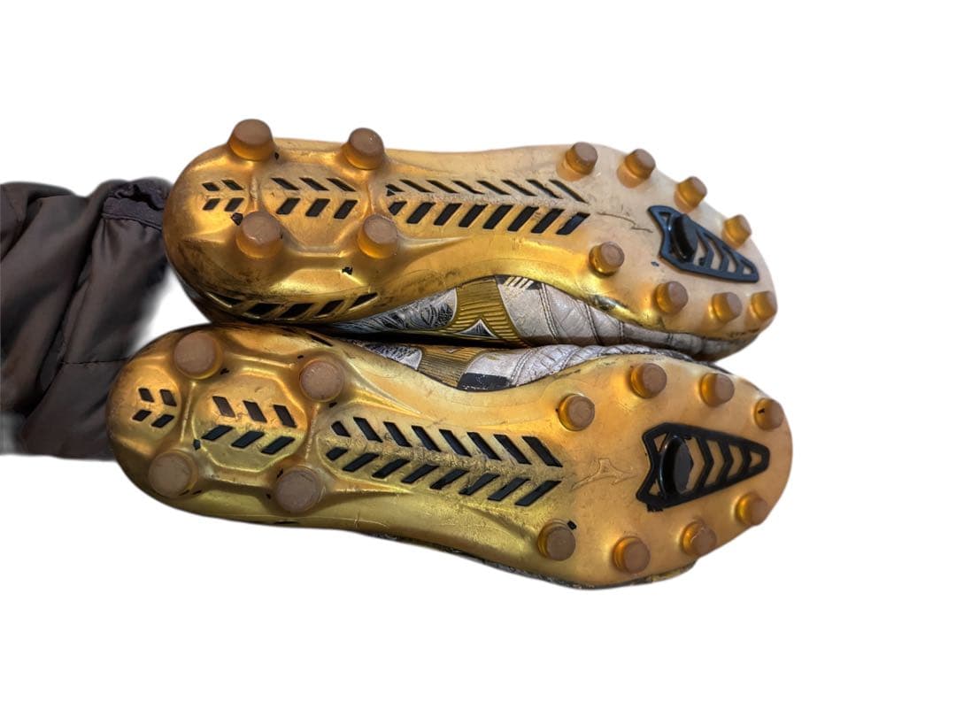 Mizuno Morelia Neo III サッカーシューズ セルヒオ・ラモス