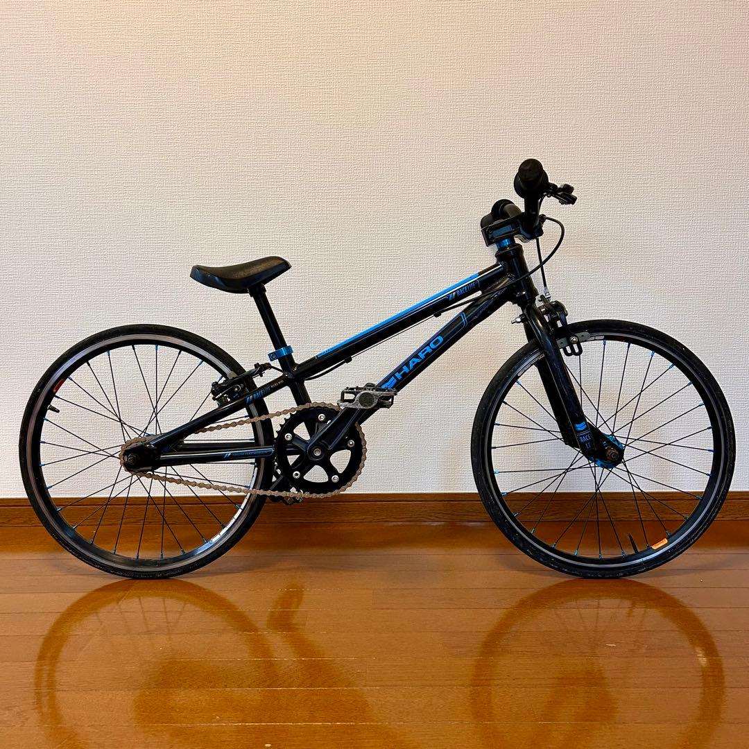 BMXレーサー　未使用のタイヤ（18㌅）1本付き