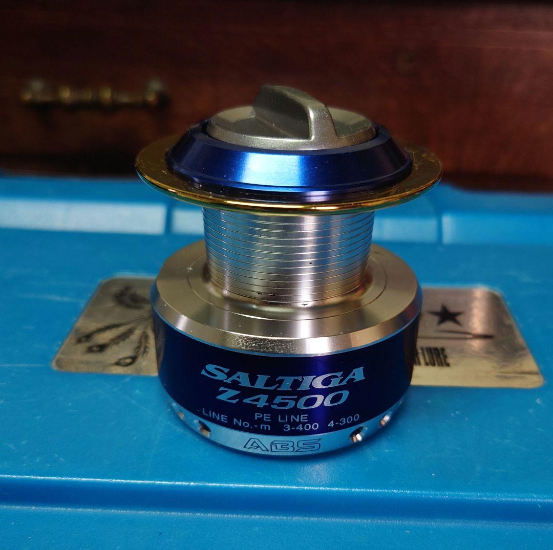 DAIWA 10ソルティガ4500h ２台 somハンドル スペアスプール