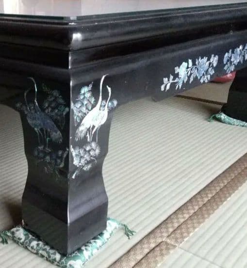 天然貝螺鈿細工の座卓