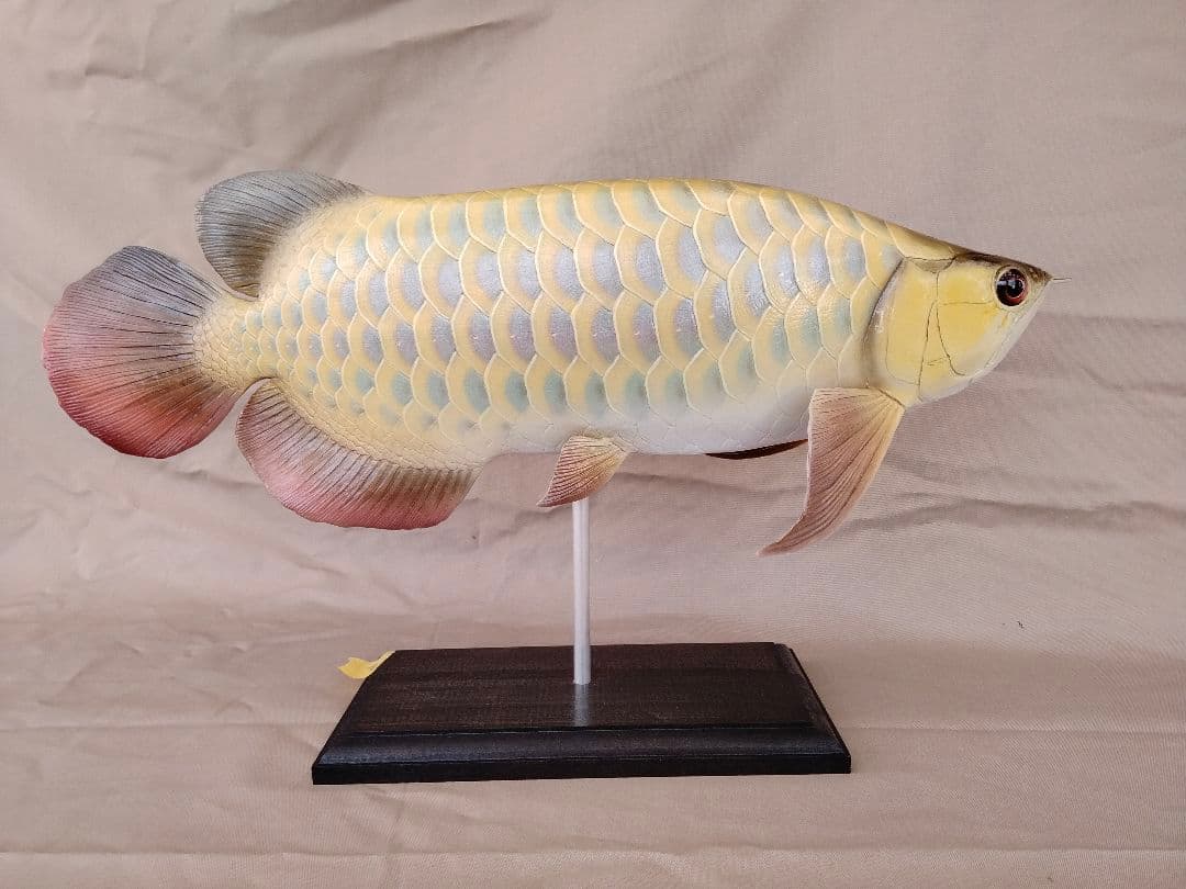 ハンドメイド　41cmアジアアロワナ　フィギュア　レプリカ　オブジェ　置物