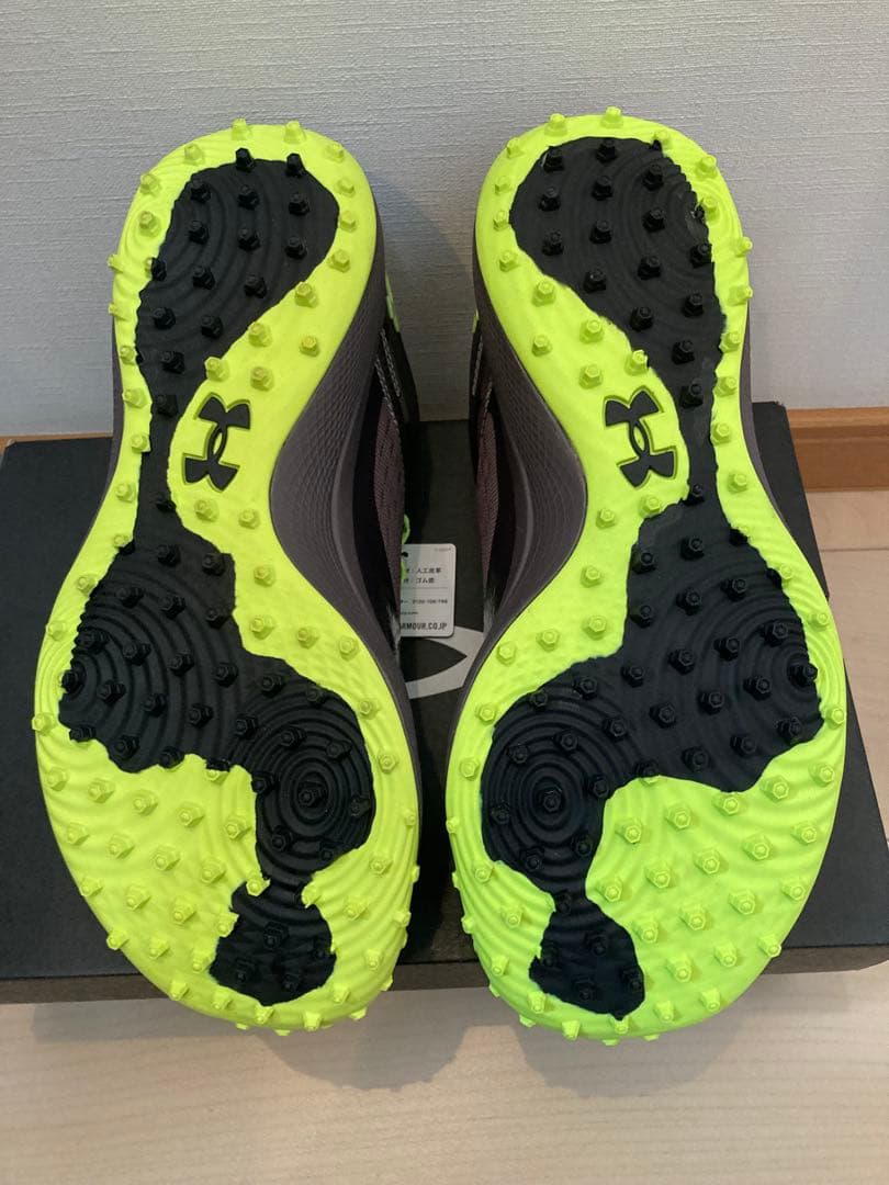 【新品未使用】UNDER ARMOUR トレーニングシューズ　26cm