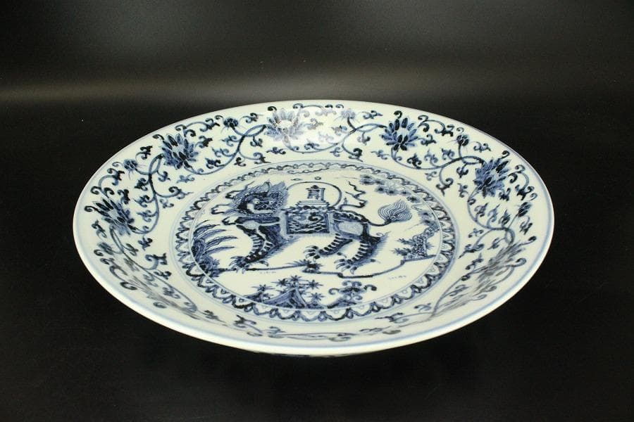 中国美術 青華 獣紋 纏枝蓮花紋 皿 φ40cm(ZE921)
