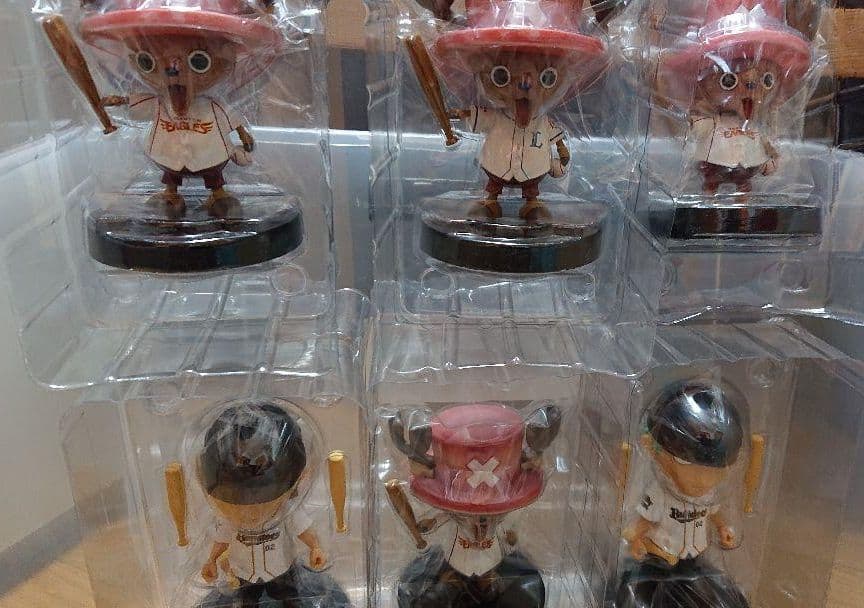 新品未開封 ワンピース コラボ フィギュア
