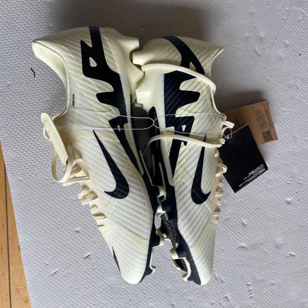 新品未使用Nike Air Zoom Mercurial 28.0FG/MG