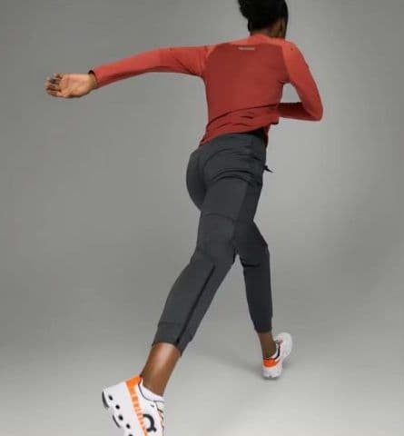 【美品】オン On Weather Pants ランニングパンツ レディースＭ