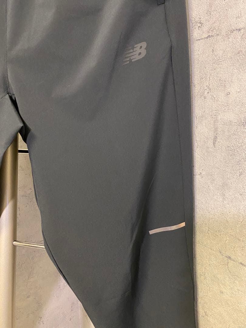 New Balance 黒 ジョガーパンツ　トレーニングパンツ 送料込