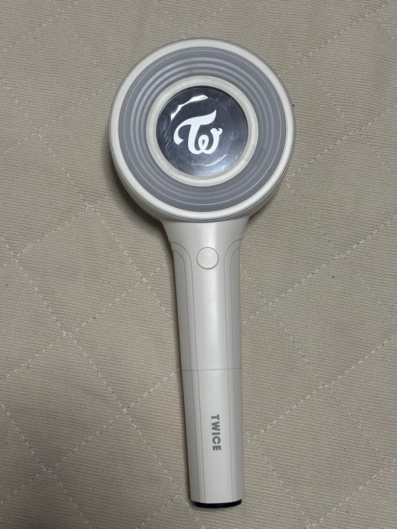 TWICE ペンライト ホワイトCANDYBONG ∞ 公式　チェヨントレカ付き