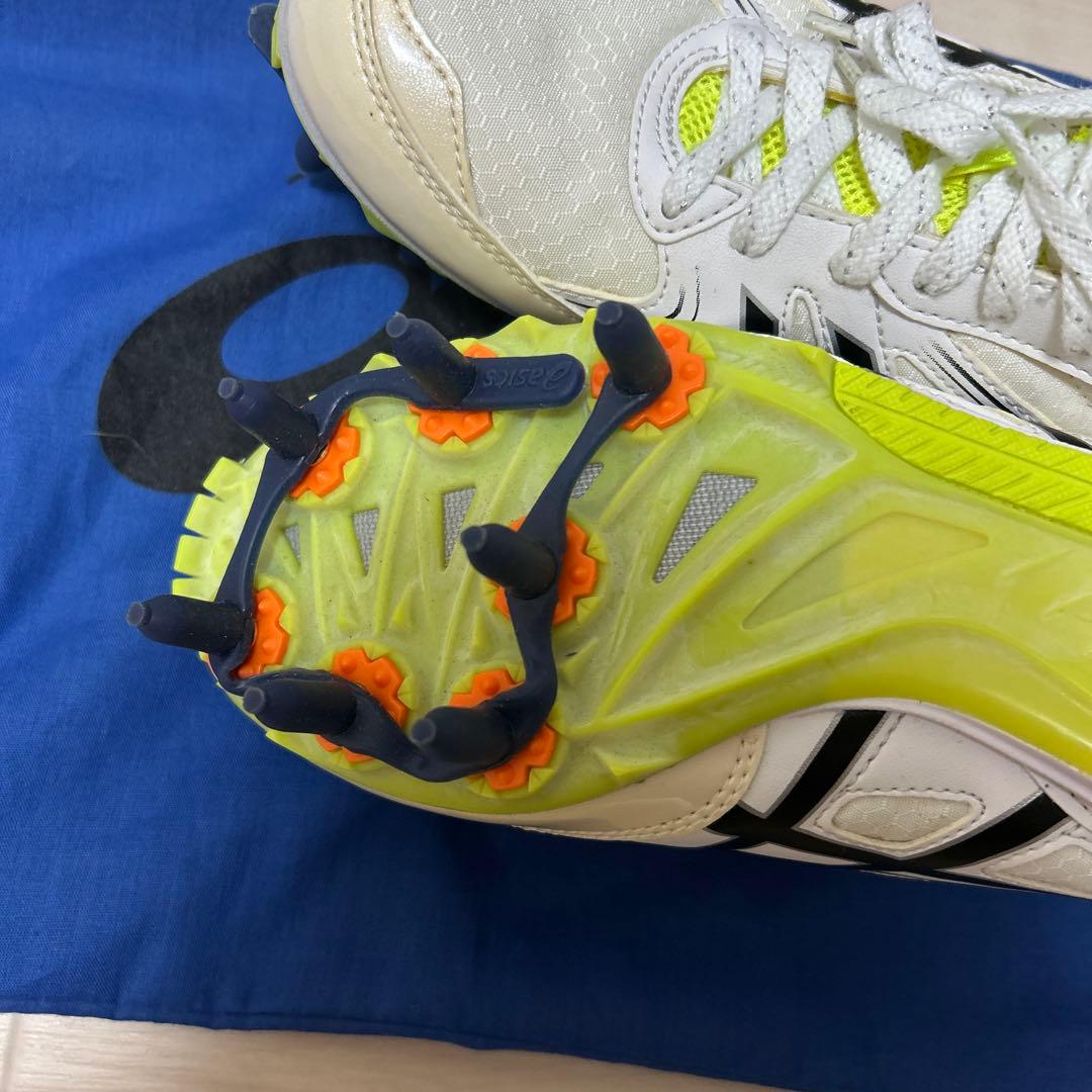 ASICS スパイクシューズ 収納袋付き