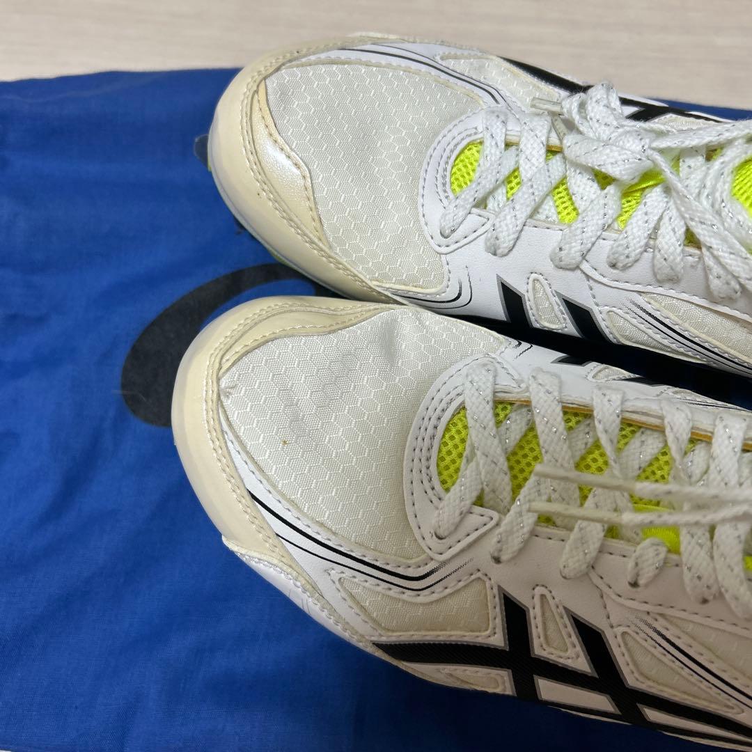 ASICS スパイクシューズ 収納袋付き