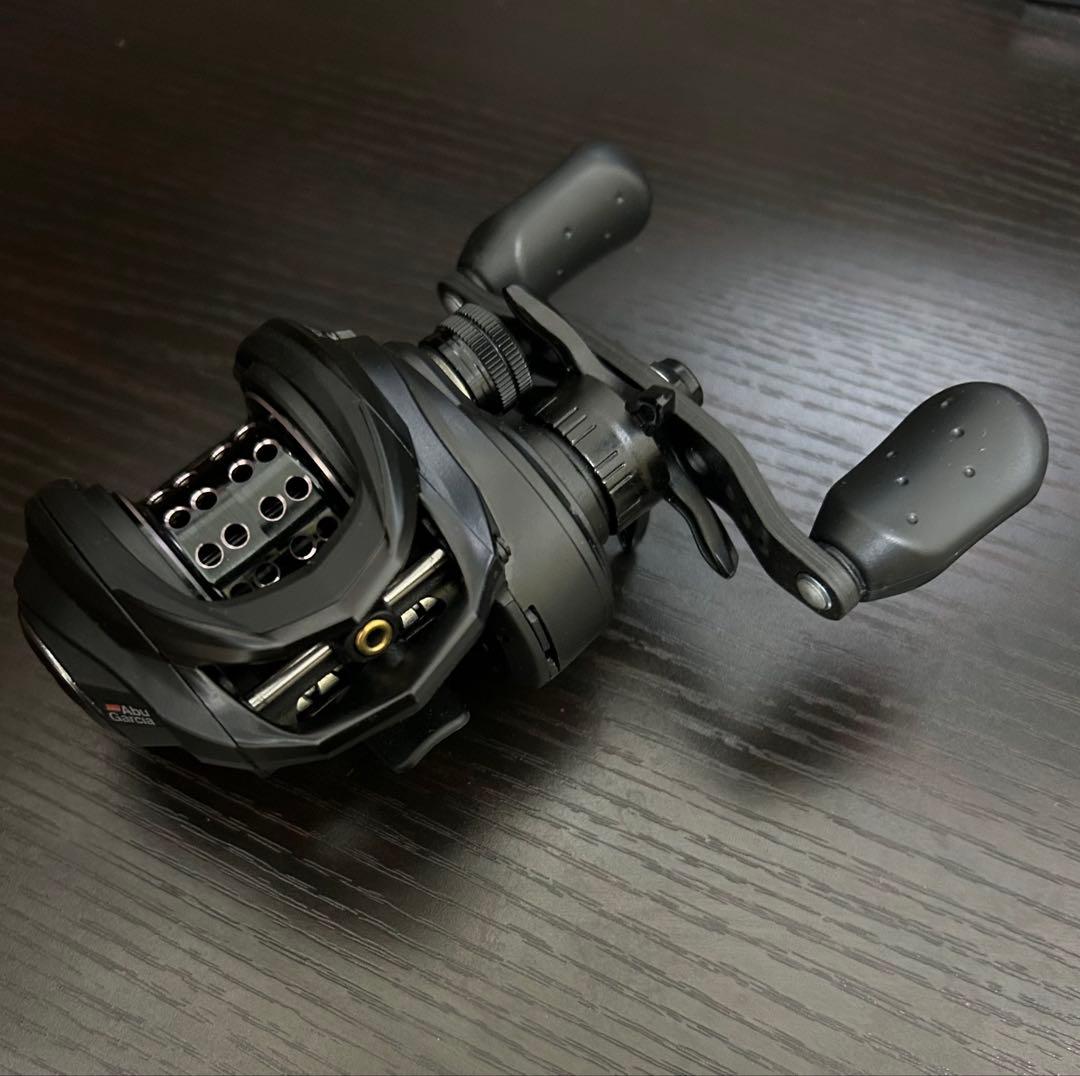 【超美品】Abu Garcia ROXANI BF8-L ベイトリール左ハンドル
