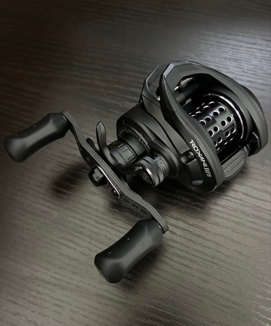 【超美品】Abu Garcia ROXANI BF8-L ベイトリール左ハンドル