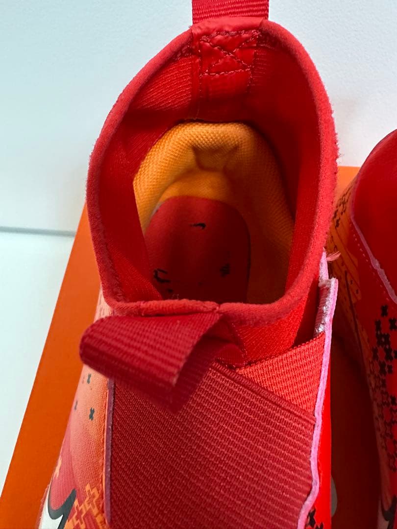 NIKE サッカー　エアズーム ハイカット　トレシュー　TF 22.5cm