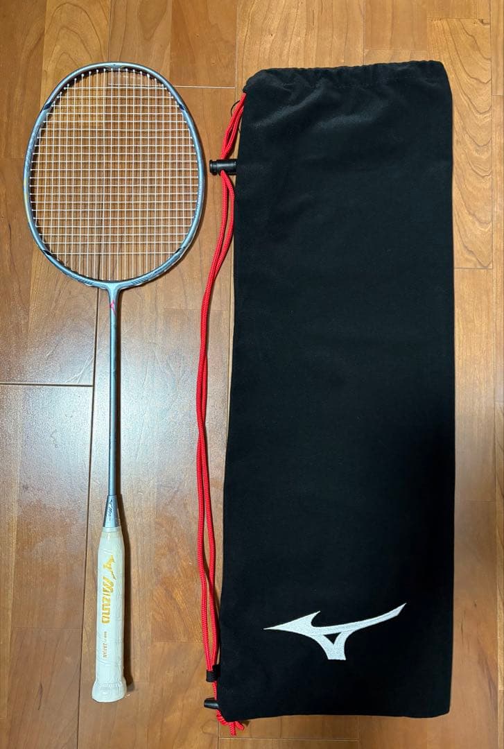 【美品】Mizuno ALTIUS 01 FEEL SPE バドミントンラケット