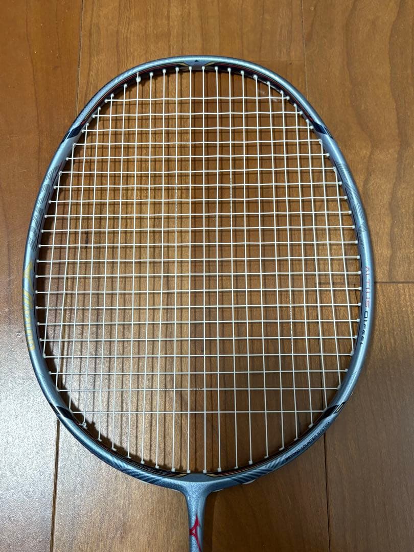 【美品】Mizuno ALTIUS 01 FEEL SPE バドミントンラケット