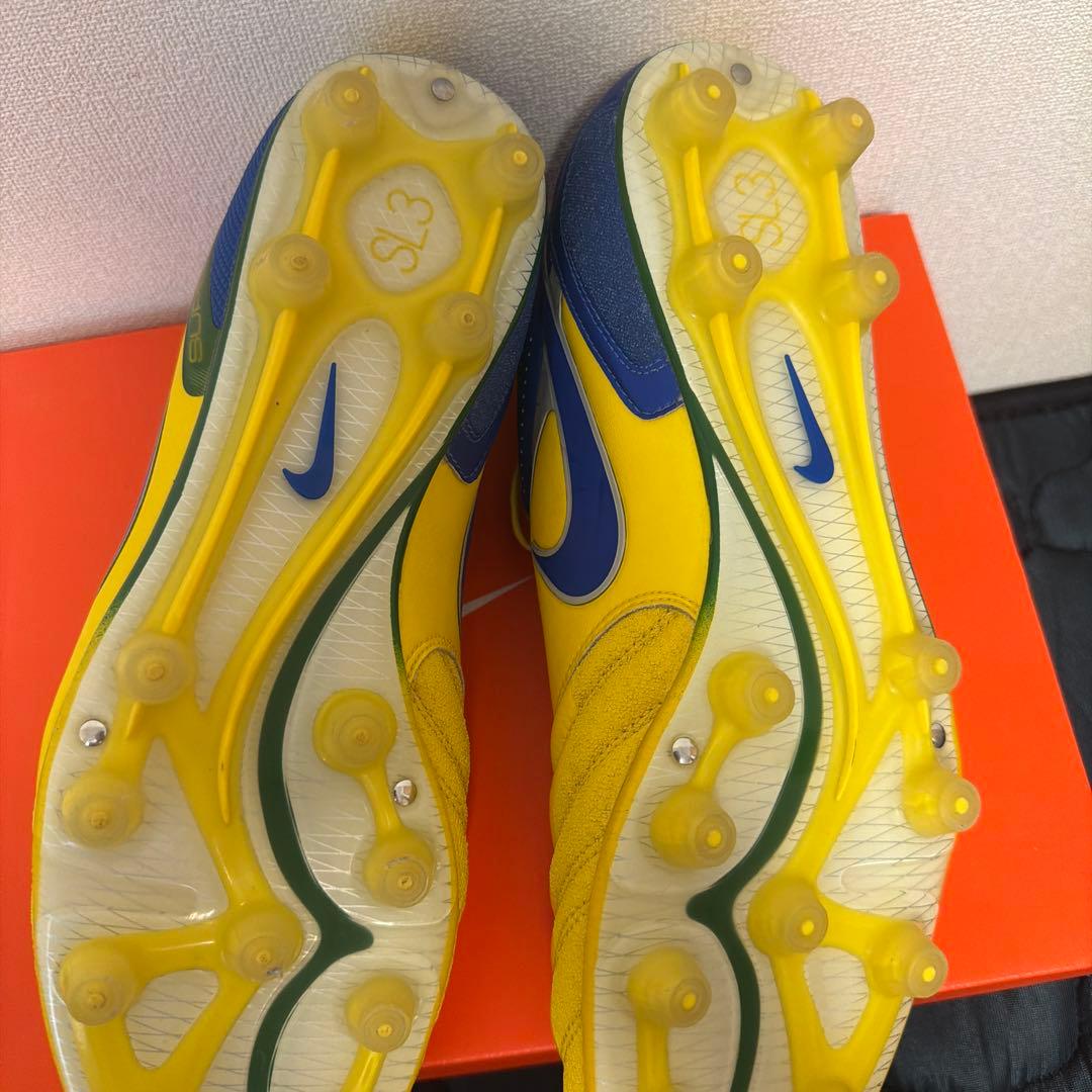 NIKEティエンポスーパーリゲラ3