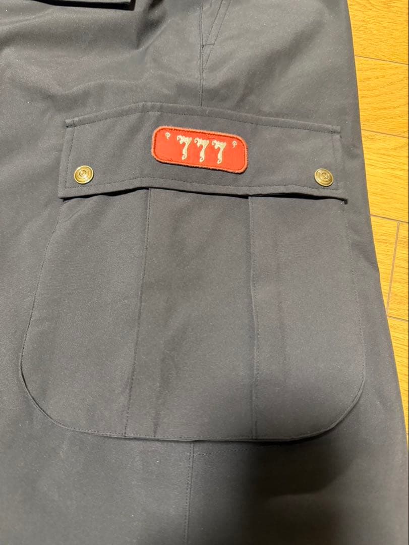 【再値下げ】sizeＭ　國母 和宏 NOMADIK 777ダークグレイ25-26