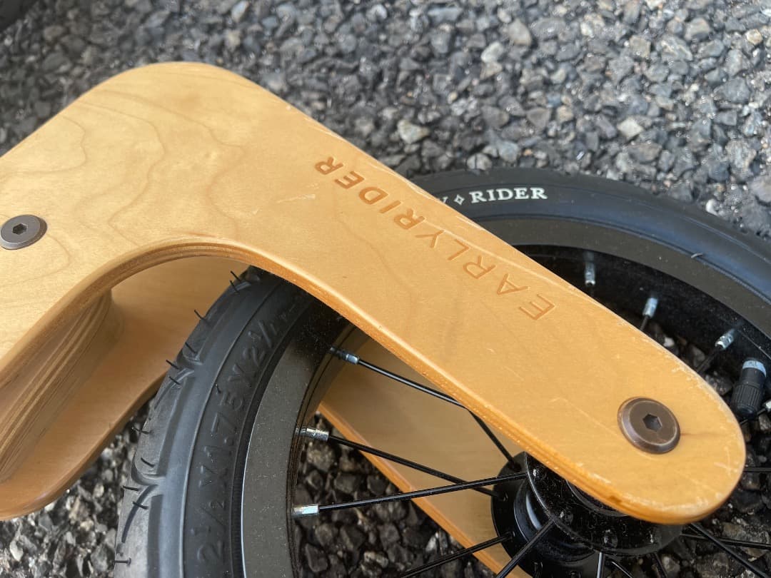 EARLYRIDER LITE 幼児用木製キックバイク