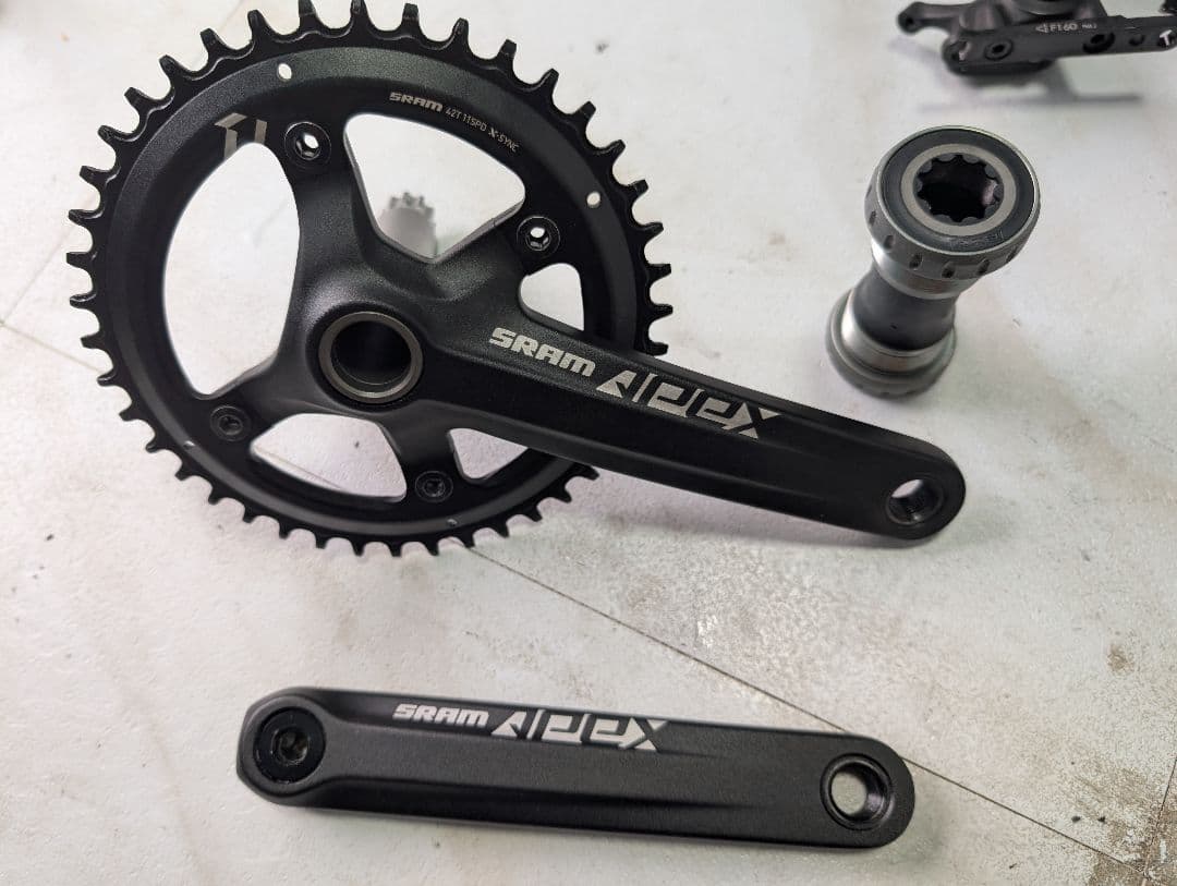 SRAM APEX1 HRD　油圧ブレーキ　11速