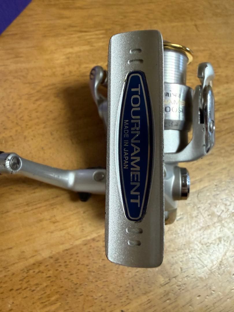 ジャンク　Daiwa Tournament-X 2500SC スピニングリール