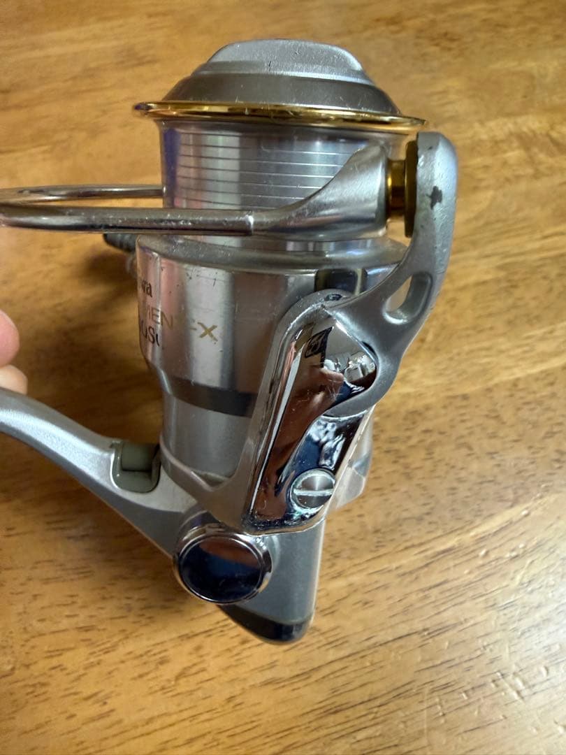 ジャンク　Daiwa Tournament-X 2500SC スピニングリール