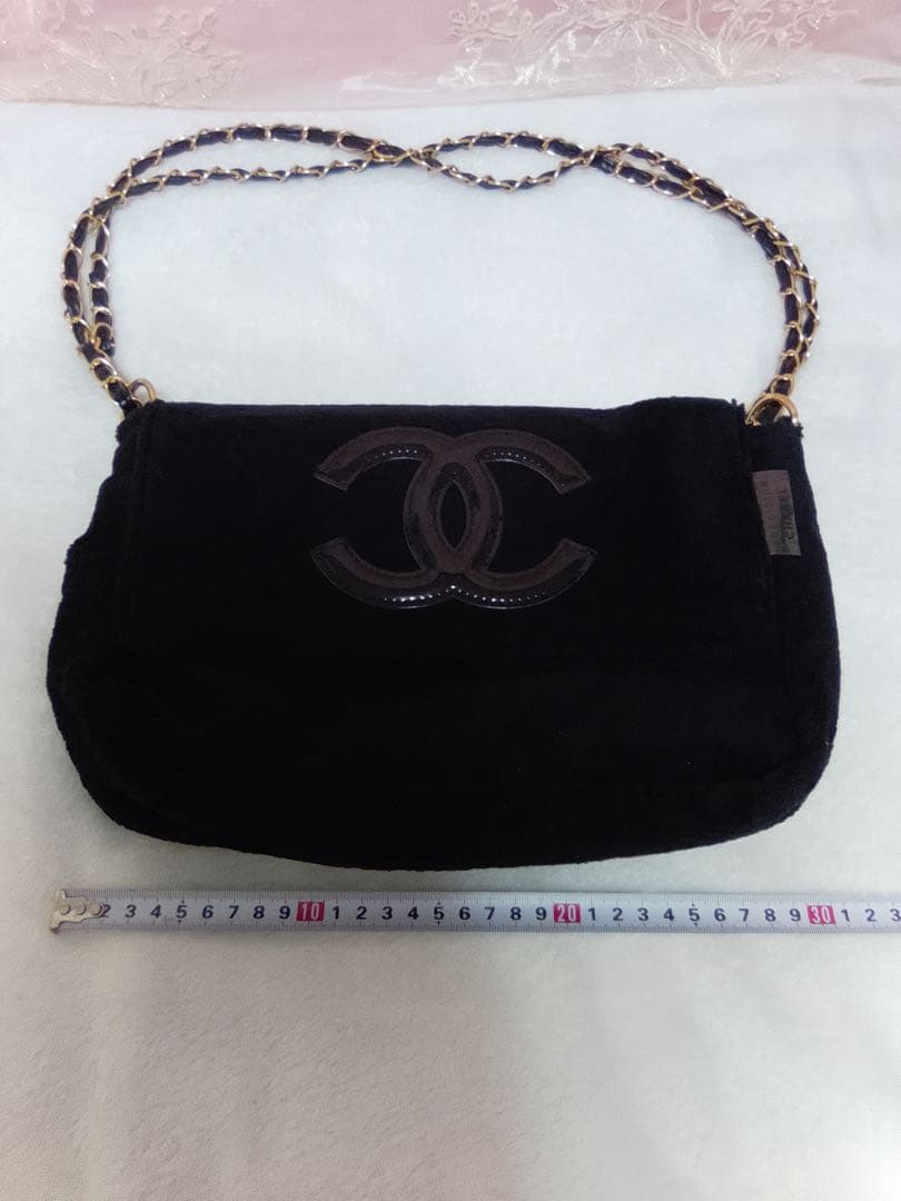 CHANEL インプレッション ショルダーバッグブラックロゴ入り