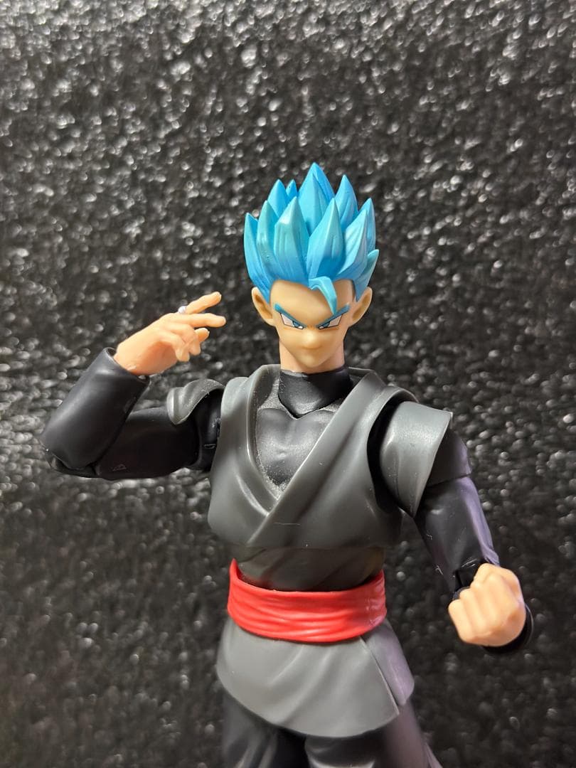 s.h.figuarts ゴハンブラック 改造4セット ポタラｘ1個付き