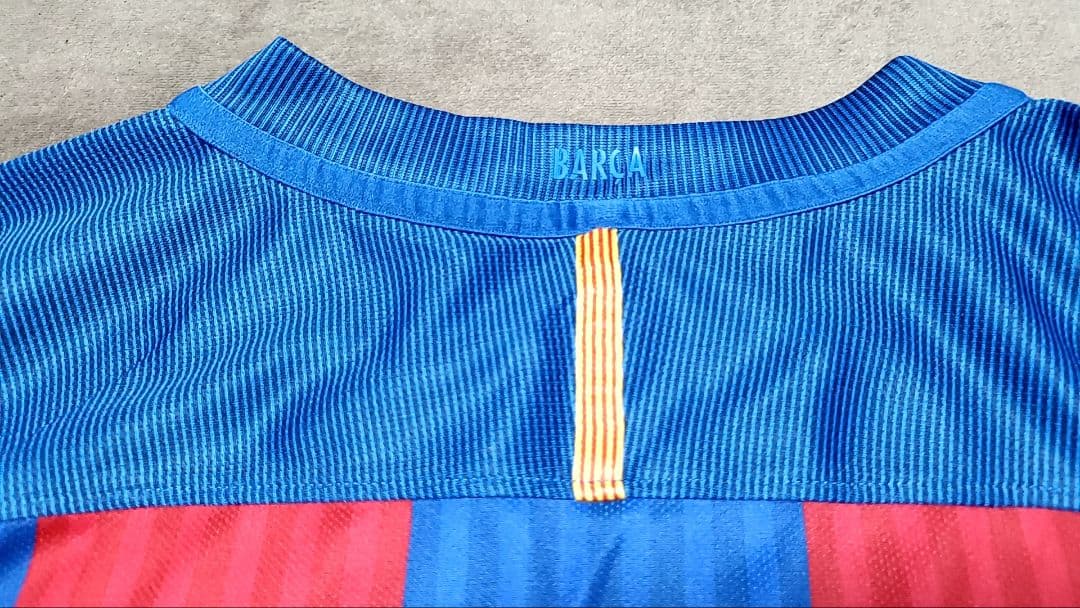 FCバルセロナ PIQUE 3番 シャツ