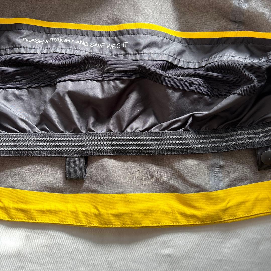 【今季最終お値下げ】AK 457 GORE-TEX Pro Shell イエロー